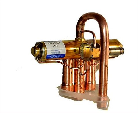 新型2匹四通阀冷媒通用STF-H0218